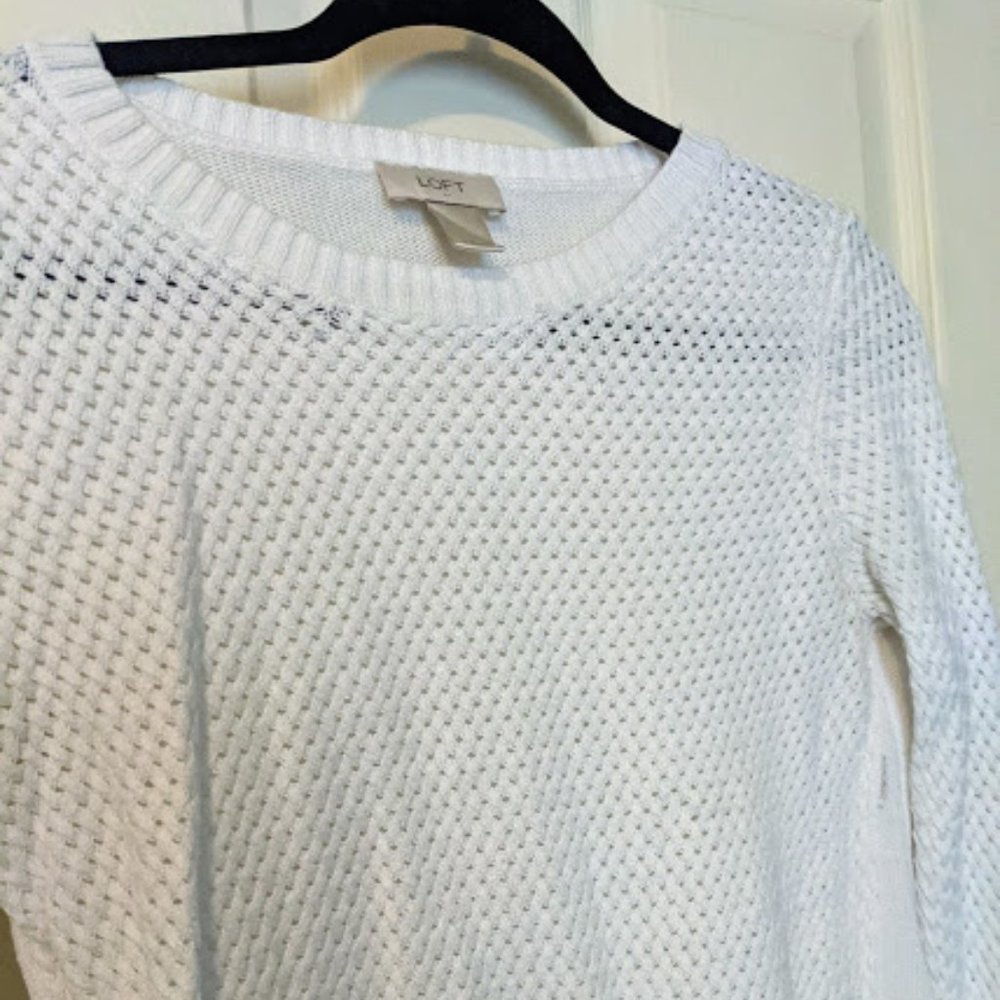 Ann Taylor Loft White Spring Sweater Size Large